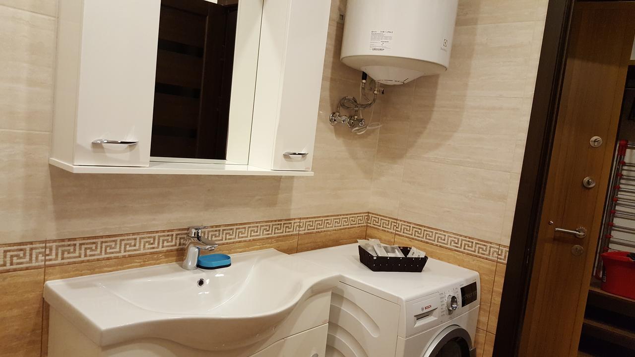 Mimino Apartment Deluxe First Line Batumi Exterior photo